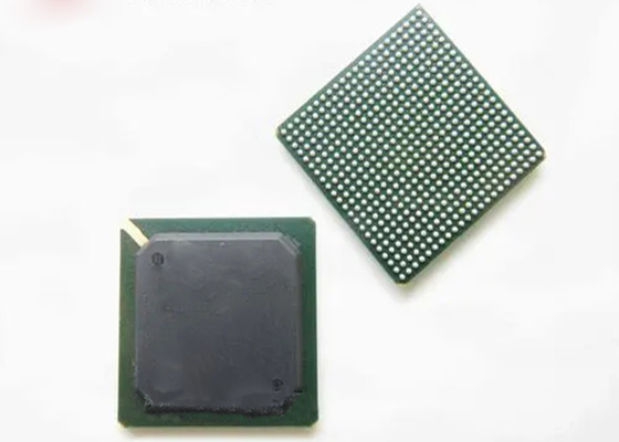 Puce XA6SLX45T-3FGG484I de circuit intégré réseau prédiffusé programmable de champ de 1080 mégahertz