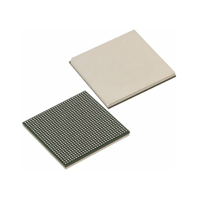 Array de porte programmable sur le terrain XCZU5EG-L2FBVB900E Cellules logiques à faible puissance 599K SoC FPGA IC