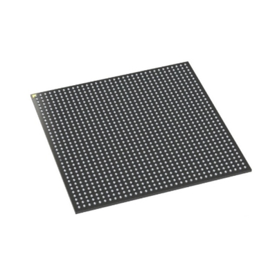 Array de porte programmable sur le terrain M2S150T-1FCG1152I haute performance 512KB 12177 LAB SoC intégré FPGA IC
