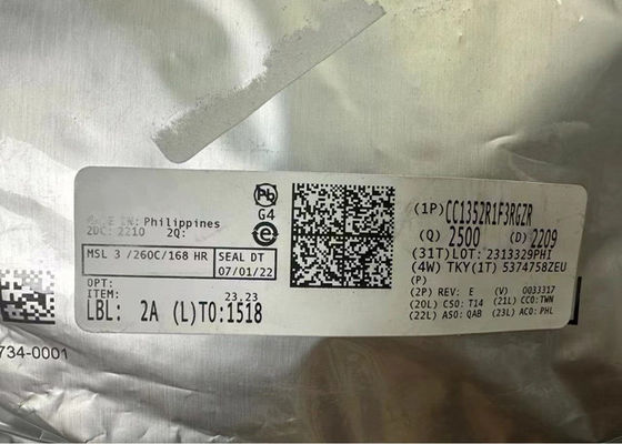 Un microcontrôleur MCU CC1352R1F3RGZR multiprotocole sans fil de 32 bits