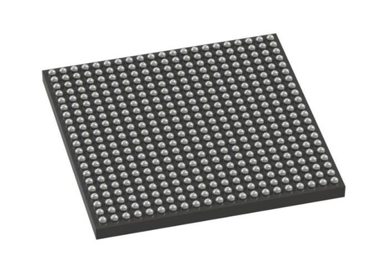 La carte mémoire est une carte mémoire de type SDRAM.