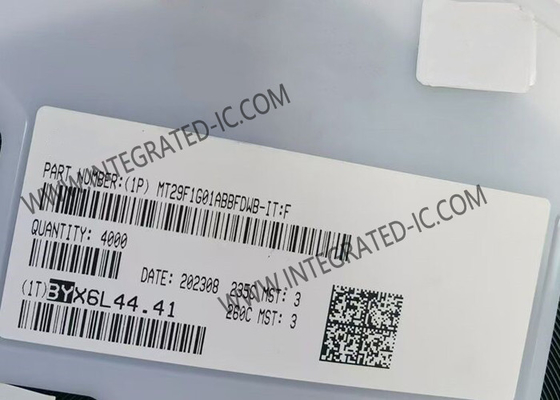 1Gbit mémoire IC MT29F1G01ABBFDWB-IT : Puce 83MHz de circuit intégré de F 8-UPDFN