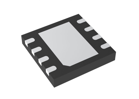 ADM7150ACPZ-4.5 Puce de circuit intégré régulateur linéaire LDO 800mA LFCSP8