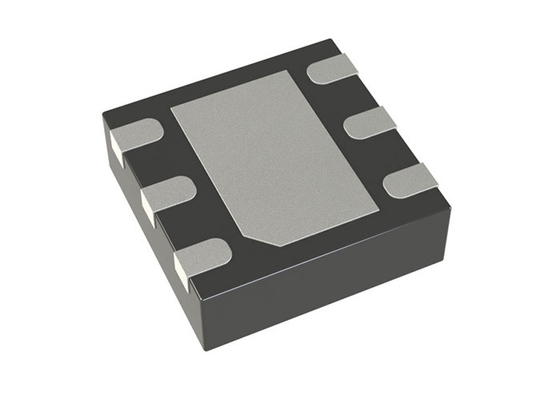 ADPL40502ACPZ-1.2 Puce de circuit intégré régulateur linéaire à faible bruit et à faible dérapage 200mA