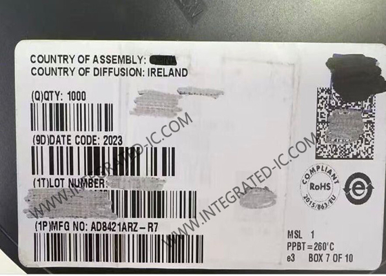 AD8421ARZ Puce de circuit intégré 10MHz Amplificateurs d'instrumentation à faible puissance SOIC8