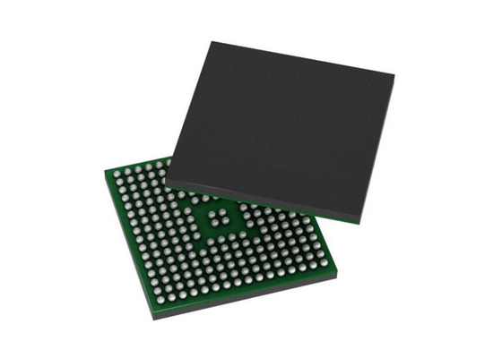 Un microcontrôleur à 32 bits, un micro-processeur à 600 MHz, une unité MPU ARM926EJ-S