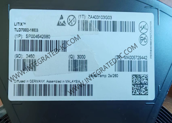 TLD700216ES Puce de circuit intégré 16 sortie pilote LED linéaire à atténuation PWM