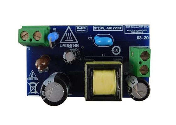 STEVAL-VP12201F Solutions intégrées VIPer122LS Conseil d'évaluation du convertisseur de retour en vol isolé
