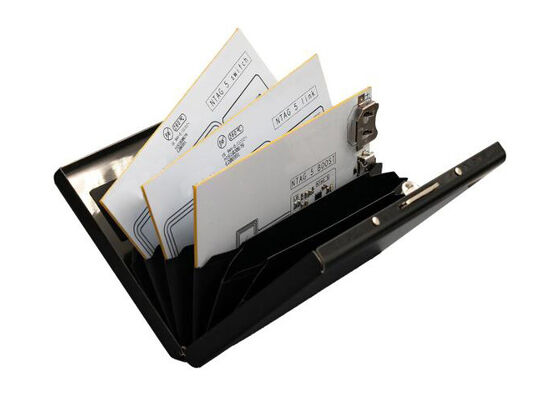 OM2NTA5KIT Solutions intégrées NTAG 5 Famille Kit de démonstration Connected NFC Tags Kit de développement