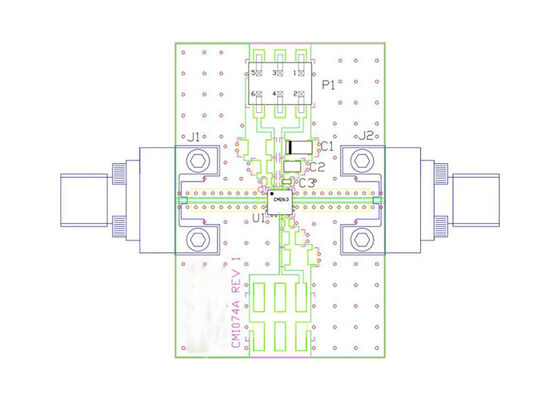 Carte d'évaluation d'amplificateur à faible bruit 6 GHz à 18 GHz pour solutions embarquées CMD264P3-EVB