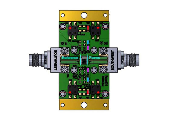 QPA2628EVB1 Conseil d'évaluation des solutions embarquées Pour l'amplificateur de faible bruit QPA2628 GaAs