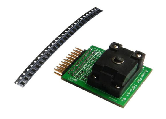 SLG46117V-SKT Solutions intégrées SLG46117 GreenPAK Kit de développement avec adaptateur de prise