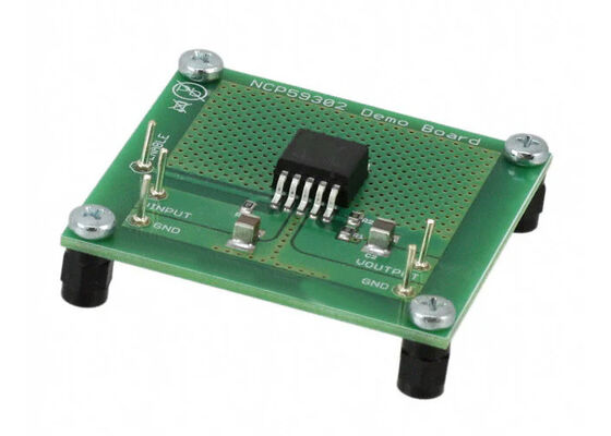 NCP59302DSADGEVB Carte d'évaluation de régulateur de tension linéaire ajustable positif pour solutions embarquées