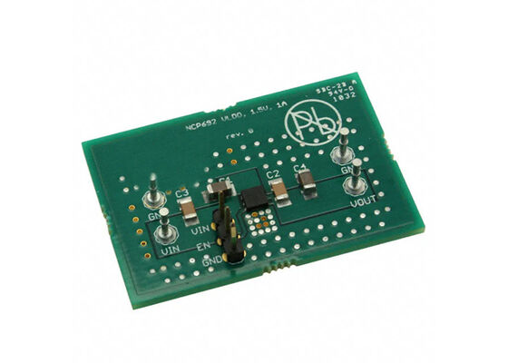 NCP692MN25T2GEVB Solutions intégrées 1-canal 6V 1A Conseil d'évaluation du régulateur de tension linéaire