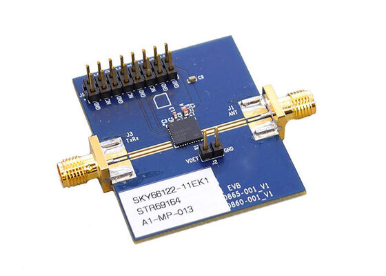SKY66122-11EK1 Solutions intégrées SKY66122 863 MHz à 928 MHz Conseil d'évaluation de l'extrémité avant
