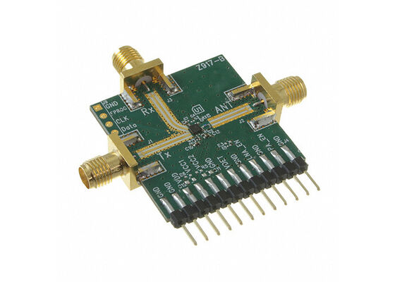 SKY85605-11EK1 Carte d'évaluation de commutateur SPDT 4,9 GHz à 5,9 GHz pour solutions embarquées