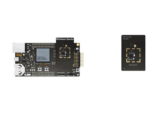 XG23-RB4204D Solutions intégrées sans fil xG23 868MHz à 915MHz 14dBm