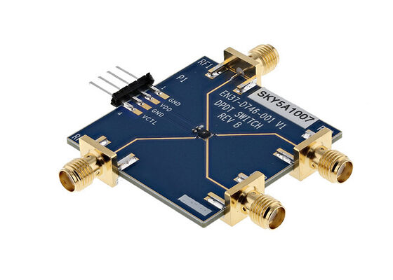 SKY5A1007EK1 Solutions Embarquées SKY5A1007 Carte d'évaluation de commutateur DPDT de 400 MHz à 5,9 GHz
