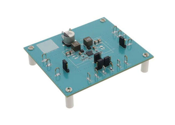 MAX17524EVKIT Solution intégrée MAX17524 Kit d'évaluation du convertisseur double CC-DC à dérive synchrone