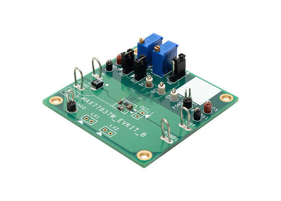 MAX77837WEVKIT Solutions intégrées Sortie DC/DC non isolée Pas à pas vers le haut ou vers le bas