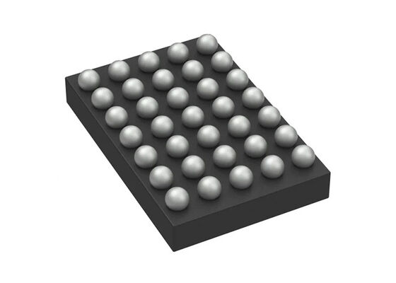 ISL91212AIIZ Puce de circuit intégré à sortie triple à quatre phases IC de gestion de la puissance avec interface I2C