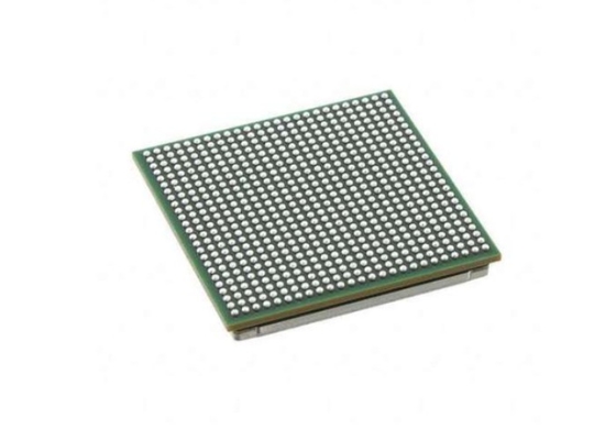 Puce de circuit intégré XCZU7EV-1FFVF1517E