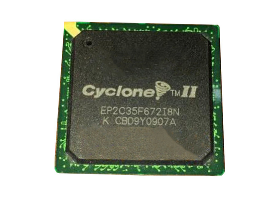 FPGA ébrèche la puce programmable du cyclone II IC du réseau prédiffusé de champ d'EP2C35F672I8N FBGA672