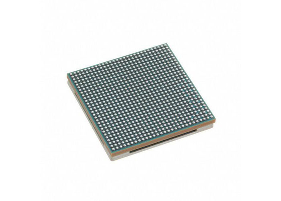 IC logique programmable LCMXO3L-4300C-6BG256I 324LFBGA champ