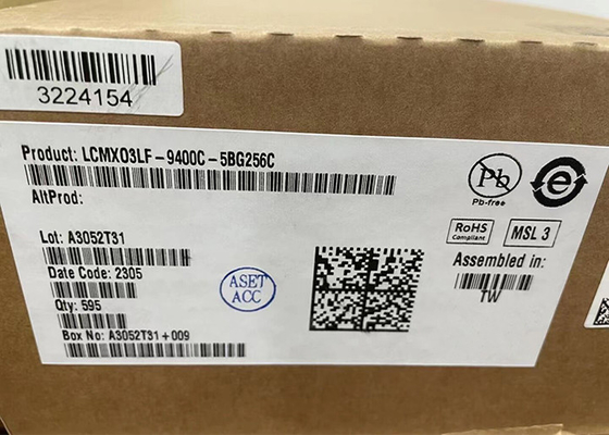 Réseau prédiffusé programmable de champ de la puce LCMXO3LF-9400C-5BG256C MachXO3 de circuit intégré
