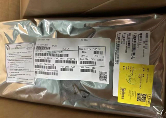 Puce de circuit intégré EP4CE10E22I8LN