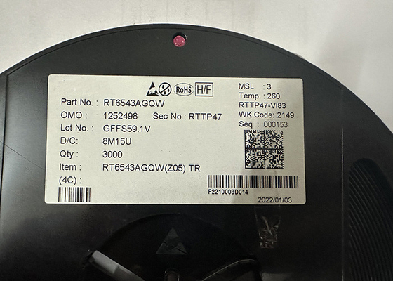 Puce de circuit intégré RT6543AGQW Contrôleur PWM à puce unique synchrone à haut rendement