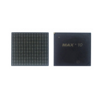 Port de programmation sur le terrain 10M16SAU324I7G UBGA324 450MHz Puce FPGA intégrée