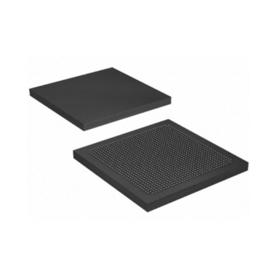 Réseau de porte programmable sur le terrain EP4SGX70HF35I4G FPGA logique programmable IC FBGA-1152