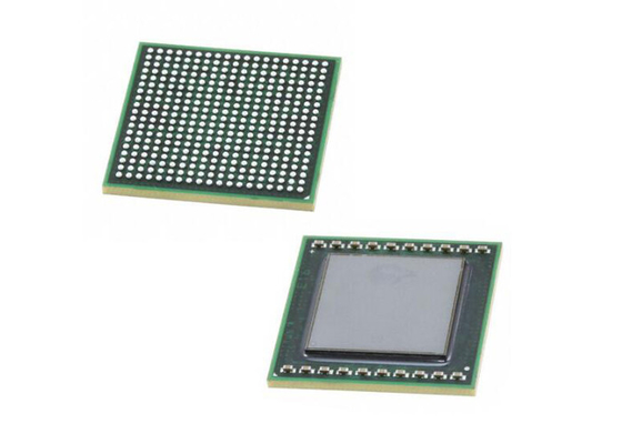 CY7C4042KV13-933FCXC IC mémoire puce 72Mbit SRAM parallèle synchrone QDR IV IC mémoire