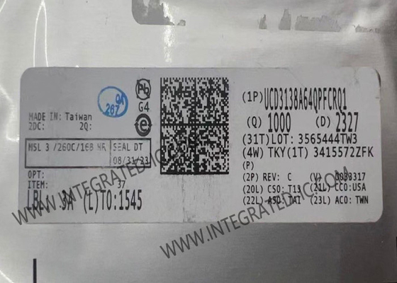 Puce de circuit intégré UCD3138A64QPFCRQ1 Contrôleur numérique hautement intégré pour alimentation isolée