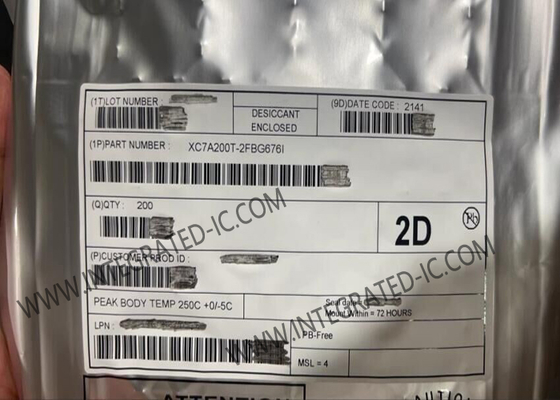 Bâti extérieur programmable du réseau prédiffusé de champ de la puce XC7A200T-2FBG676I d'IC FCBGA676