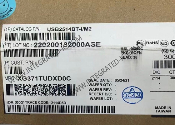 Un circuit intégré à puce USB2514BT-I/M2 à 4 ports et un contrôleur USB 2.0 à haute vitesse SQFN36