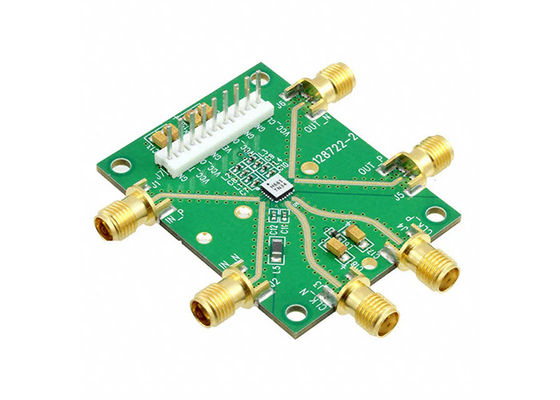 EVAL01-HMC661LC4B Carte d'évaluation d'amplificateur RF de 0 Hz à 18 GHz pour solutions embarquées