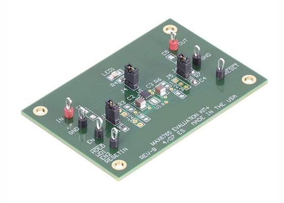 MAX6765EVKIT Solutions Embarquées MAX6765 Carte d'évaluation du régulateur de tension linéaire