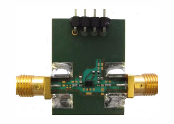 BGB707L7ESD-BOARD Carte d'évaluation d'amplificateur à faible bruit à large bande 10 GHz pour solutions embarquées