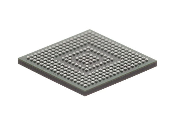 CYT3DLBBZBQ1BZSGS Microcontrôleur MCU haute performance TRAVEO™ T2G 32 bits 240 MHz MCU automobile