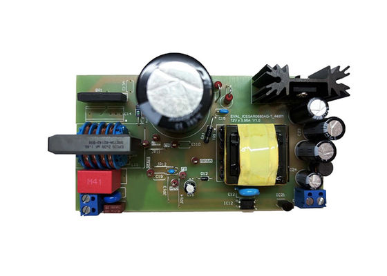 EVAL-5AR0680AG-1-44W1 Solutions embarquées CoolSET™ 1 Carte d'évaluation de convertisseur AC/DC à sortie isolée