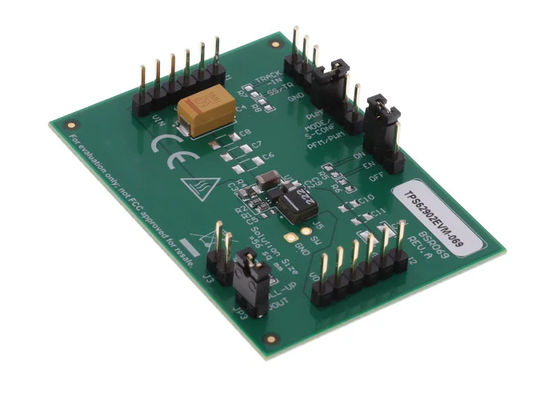 TPSM82821AEVM-127 Carte d'évaluation de convertisseur CC/CC abaisseur 1A 1,8V 4MHz Embedded Solutions