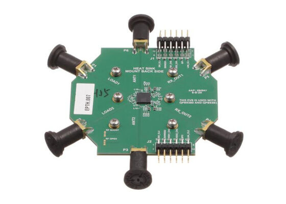 Carte d'évaluation de solutions embarquées QPB9380EVB-03 Module Switch-LNA 20W QPB9380