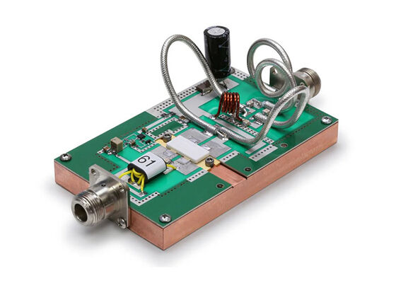 MRFE6VP6300-230 Solutions intégrées 230MHz Conseil d'évaluation des transistors à effet de champ de puissance RF