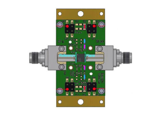 QPA2735EVBP1 Solutions intégrées QPA2735 Conseil d'évaluation des amplificateurs à faible bruit GaAs