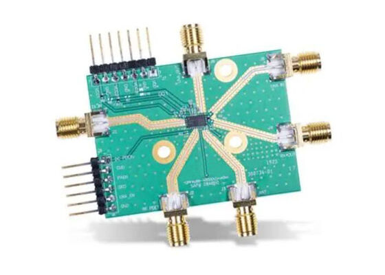 QPF4288AEVB01 Carte d'évaluation des solutions embarquées pour le module frontal Wi-Fi 6 QPF4288A