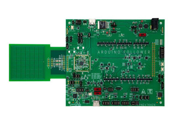 Kit de développement de solutions embarquées OM27642EVK pour contrôleur NFC sécurisé PN7642
