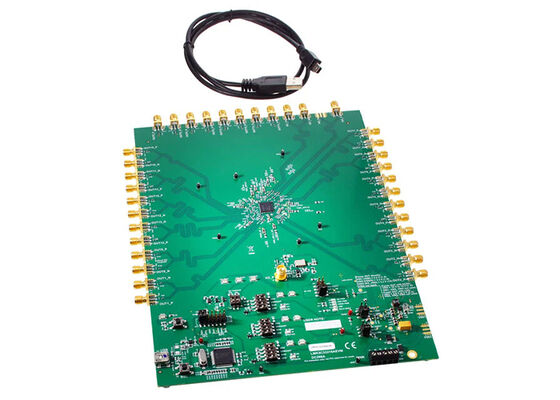 LMK5C33216AEVM Solutions embarquées Synchroniseur d'horloge réseau 12V 1A Carte d'évaluation
