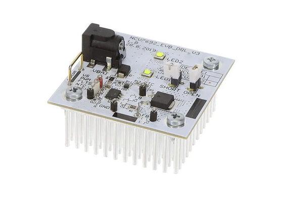 NCV7692DRLV1GEVB Solutions intégrées 540mA 7V à 40V Tableau d'évaluation du pilote LED